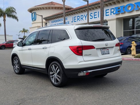 Used 2018 Honda Pilot Touring image 3