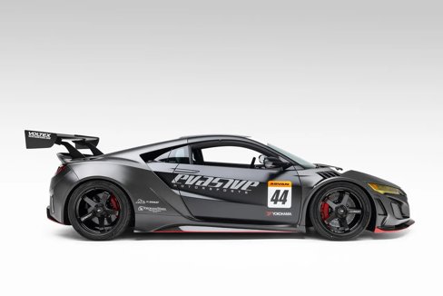 Used 2017 Acura NSX image 23