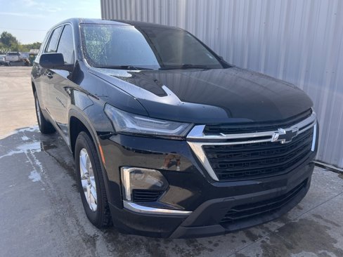 Used 2023 Chevrolet Traverse LS image 8