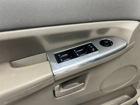 Used 2008 Jeep Grand Cherokee Laredo w/ Sun/Sound Group image 19