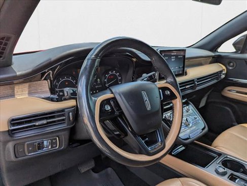 Used 2020 Lincoln Corsair Reserve image 25