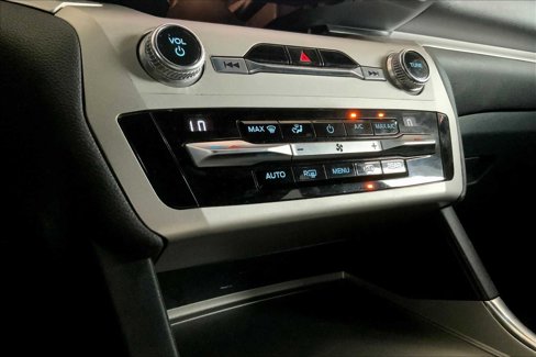 Certified 2020 Ford Explorer XLT w/ Equipment Group 202A image 33