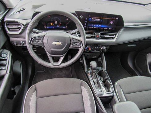New 2025 Chevrolet TrailBlazer LT w/ Driver Confidence Package image 18
