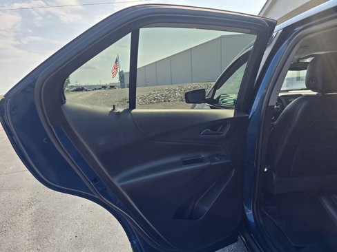 Used 2021 Chevrolet Equinox LT image 16