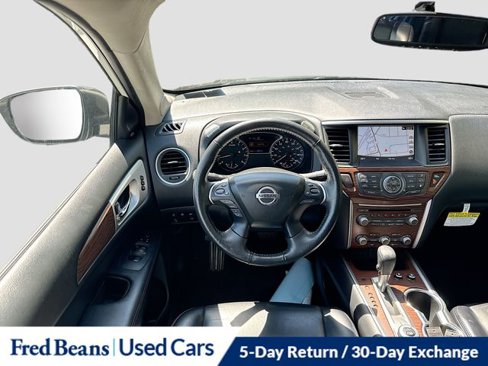 Used 2019 Nissan Pathfinder Platinum image 26