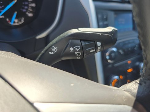 Used 2015 Ford Fusion SE w/ Equipment Group 201A image 30