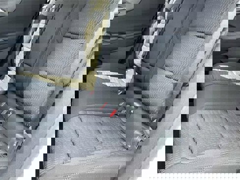 New 2026 Chevrolet Equinox LT w/ LPO, Floor Liner Package image 13