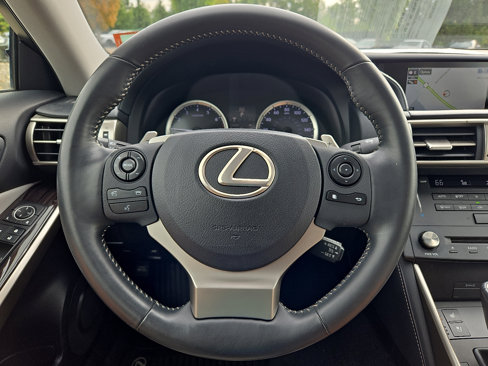 Used 2015 Lexus IS 350 AWD image 19
