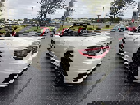Used 2018 Maserati GranTurismo MC image 4