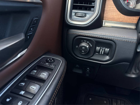Used 2021 RAM 1500 Limited w/ Off Road Group image 20