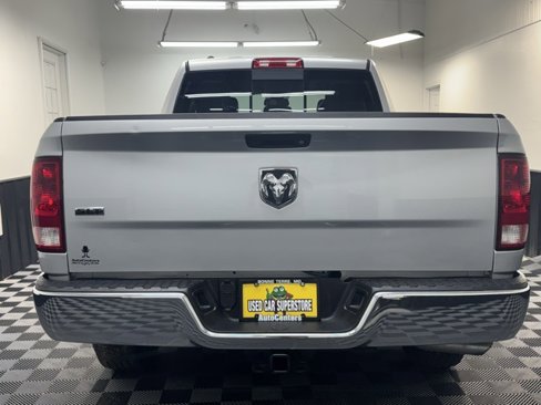 Used 2016 RAM 1500 Classic SLT image 30