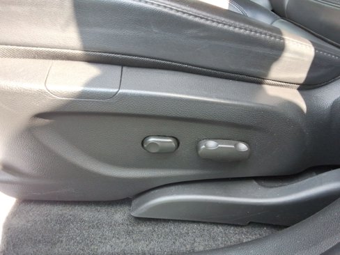 Used 2021 Buick Encore Preferred image 19