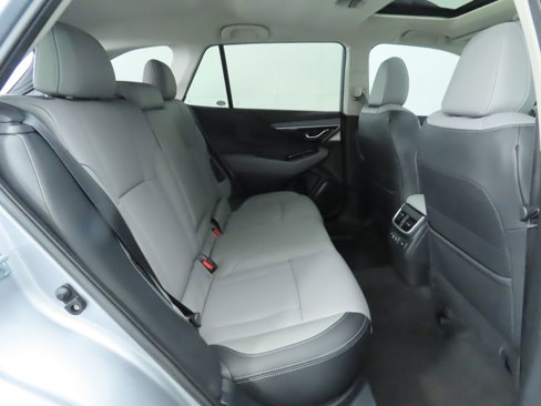 Used 2021 Subaru Outback Limited XT image 23