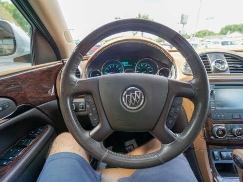 Used 2016 Buick Enclave Premium w/ Experience Buick Package image 19