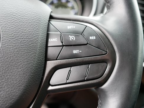 Used 2019 Jeep Cherokee Trailhawk w/ Cold Weather Group image 29