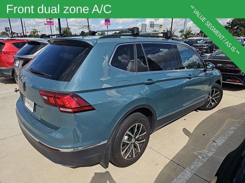 Used 2021 Volkswagen Tiguan SE w/ Panoramic Sunroof Package image 6