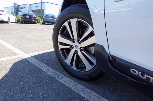 Used 2019 Subaru Outback 3.6R Limited image 8