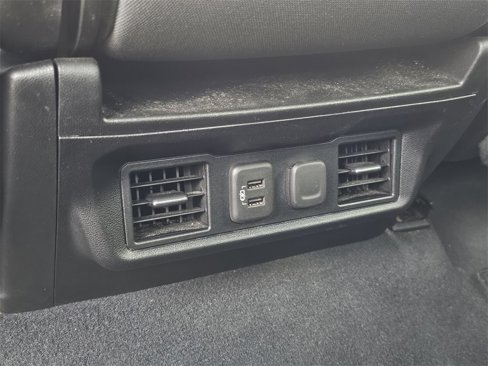 Used 2022 Chevrolet Silverado 1500 LT image 17