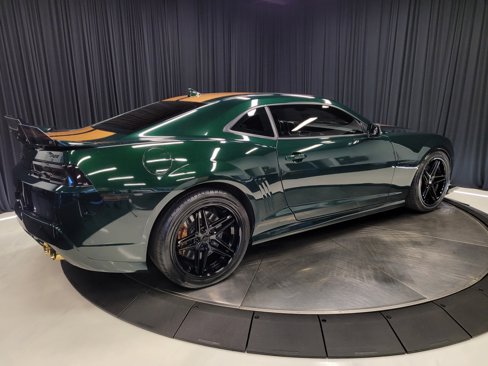 Used 2015 Chevrolet Camaro SS w/ Green Flash Special Edition image 11