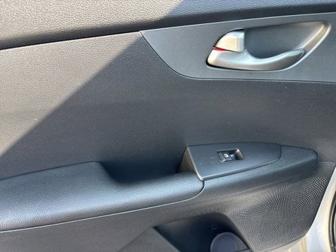 Used 2021 Kia Forte LXS image 30