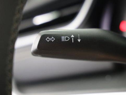 Used 2023 Jeep Grand Cherokee Altitude image 21