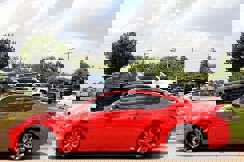 Used 2012 Hyundai Genesis 3.8 image 8