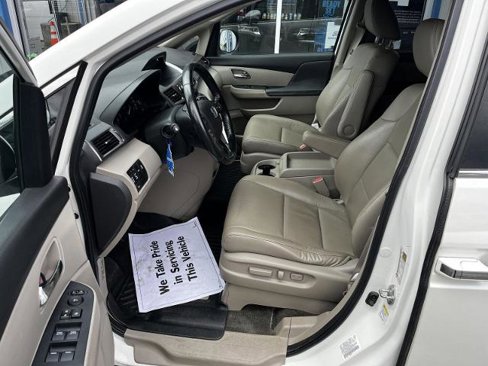 Used 2016 Honda Odyssey EX-L image 18