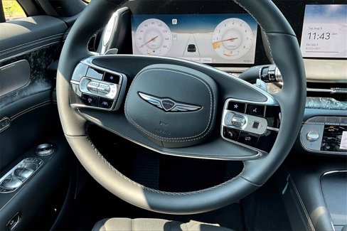 Used 2024 Genesis G90 3.5T image 15
