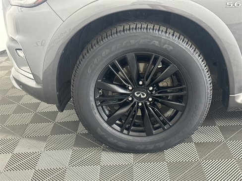 Used 2020 INFINITI QX80 Luxe w/ Proassist Package image 11