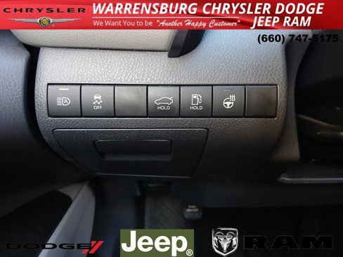 Used 2023 Toyota Camry SE image 26