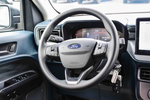 New 2025 Ford Maverick XL image 15