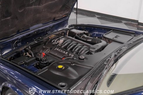 Used 1999 Jaguar XJ8 image 34