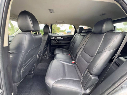 Used 2018 MAZDA CX-9 Touring image 10