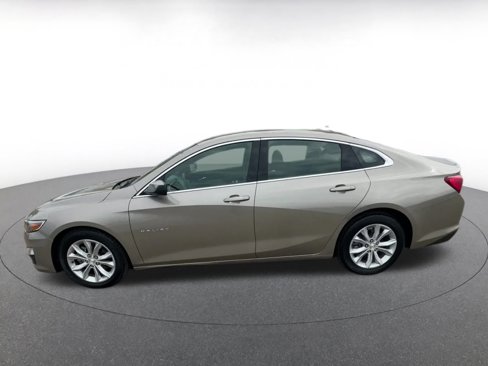 Used 2024 Chevrolet Malibu LT image 9
