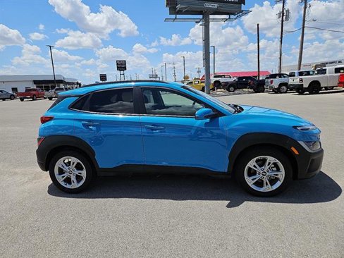Used 2023 Hyundai Kona SEL w/ Convenience Package image 6