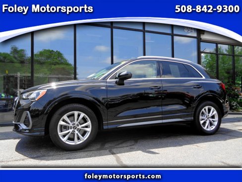 Used 2022 Audi Q3 2.0T Premium w/ Convenience Package image 1