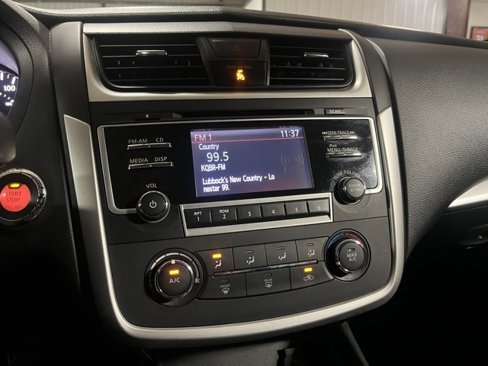 Used 2018 Nissan Altima 2.5 S w/ S Convenience Package image 11
