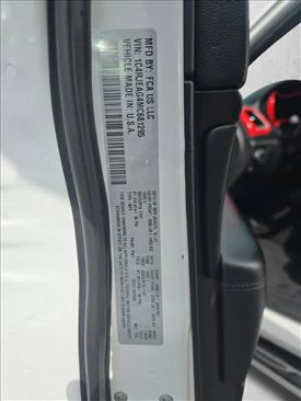 Used 2021 Jeep Grand Cherokee Laredo image 26
