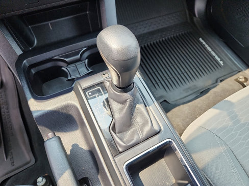 Certified 2017 Toyota Tacoma SR image 16