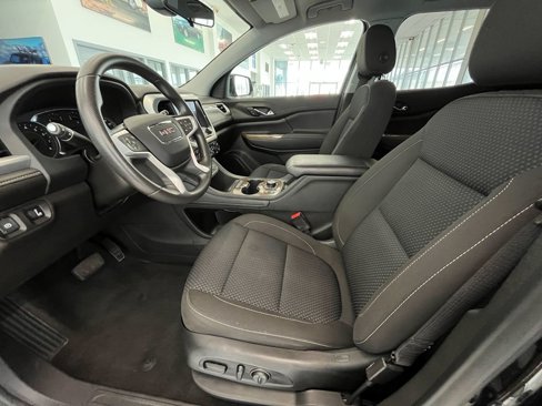 Used 2021 GMC Acadia SLE w/ Driver Convenience Package image 15