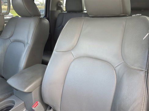 Used 2019 Nissan Frontier SL image 8