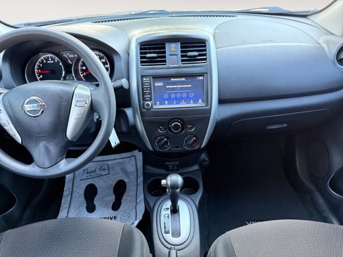 Used 2018 Nissan Versa SV image 11