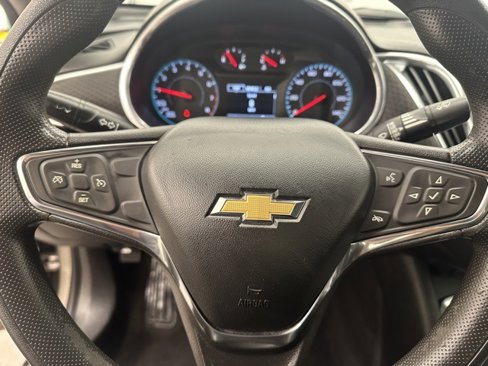 Used 2020 Chevrolet Malibu LT image 27