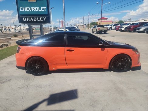 Used 2015 Scion tC image 3