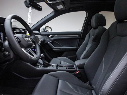 New 2025 Audi Q3 2.0T Premium image 20