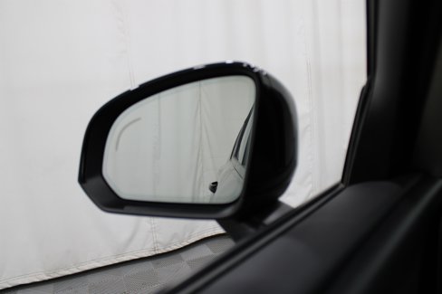 Used 2022 Volvo XC40 T4 Momentum image 10