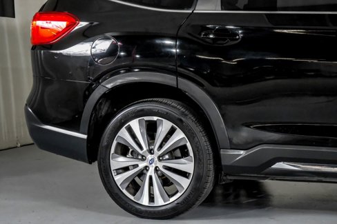 Used 2021 Subaru Ascent Limited image 6