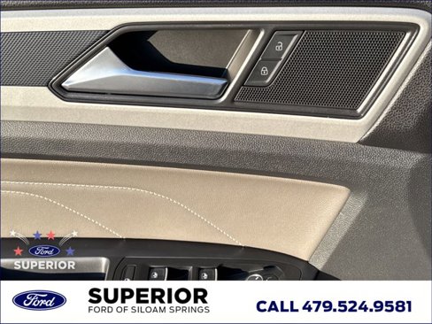 Used 2021 Volkswagen Atlas Cross Sport SE image 17
