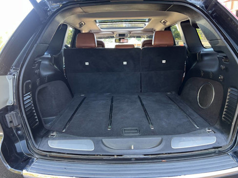 Used 2013 Jeep Grand Cherokee Overland Summit image 16