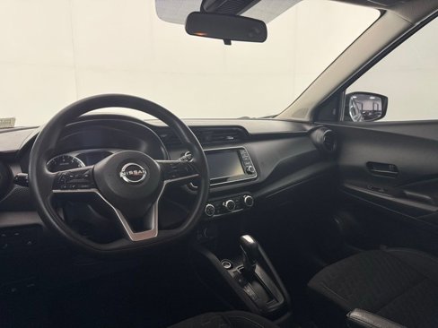 Used 2022 Nissan Kicks S image 19